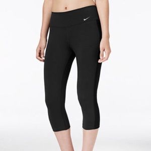 Nike Cropped Legging